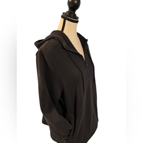 Athleta Black Fleece Lined Pullover - Picture 2 of 7